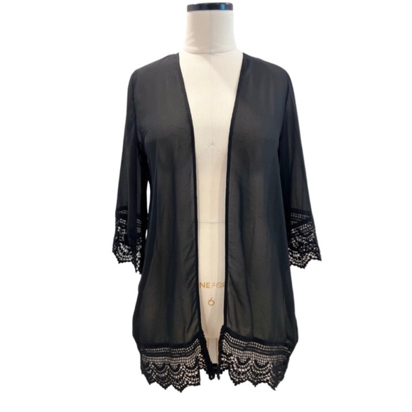 She & Sky Black Lace Kimono Cardigan Sz S - Picture 1 of 3
